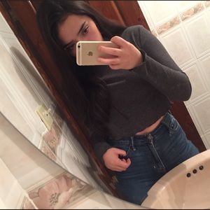 Meet your Posher, Aandrea